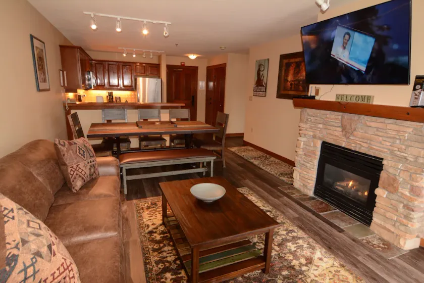 Premium-Blick auf die Berge / das Dorf Geräumige Ski-In / Out-Wohnung für 8 Personen. Sommer A / C - Image 1