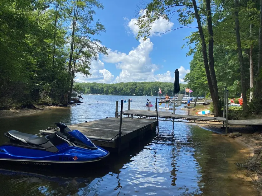 Lakefront, Wooded, & Secluded Home - Family Dogs Welcome. - Image 1