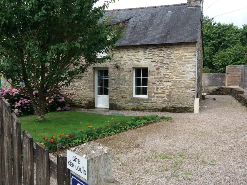 Charming gite near Rochefort en terre, 2 stars, with covered swimming pool - Image 1