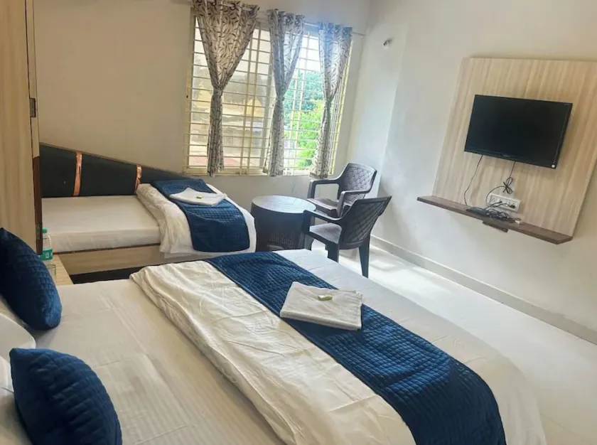 Hotel Mahakal Aashray Ujjain - Image 1