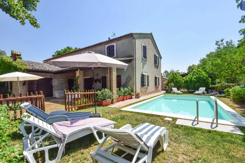 House with private/fenced pool on the Tuscany-Umbria border. 16km from Orvieto - Image 1