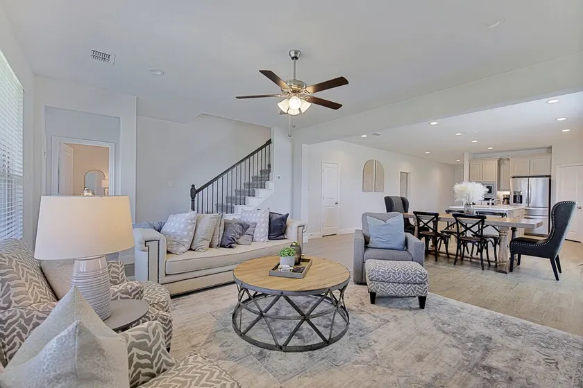 New home, Argyle TX, 4 Bd rooms, 5 bds, 3 Bathrooms, Office, Gameroom, Sleeps 11 - Image 1