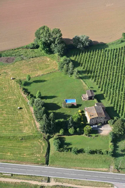 Charming farmhouse with views, large garden, private pool, pet-friendly - Image 1