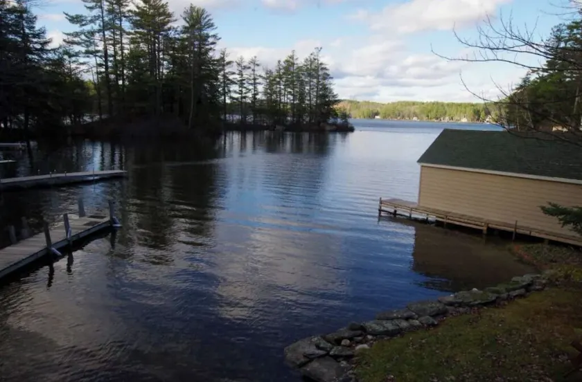 Waterfront property on pond with private dock . - Image 1