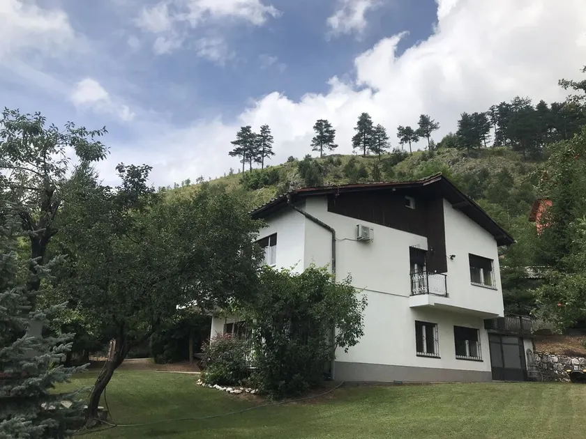 Amazing nature, nice city view, playground  in the garden,5min from city center - Image 1