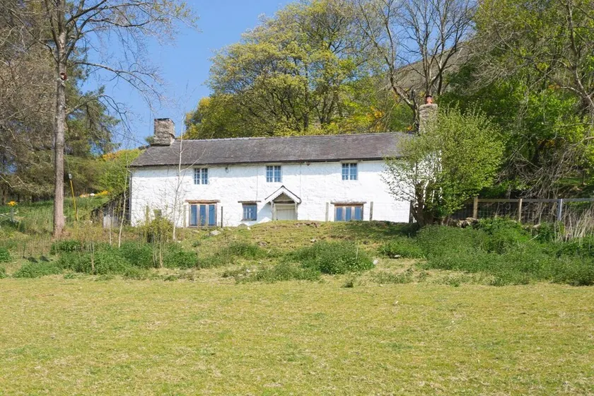Tanat Valley Farmhouse - Image 1