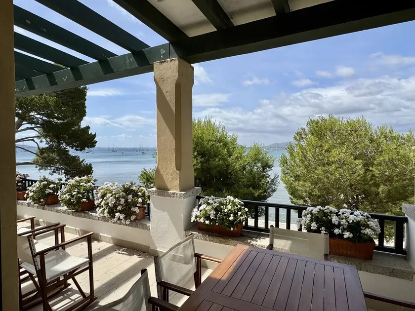 Sea front partment on Puerto Pollença Pinewalk, Kika - Image 1
