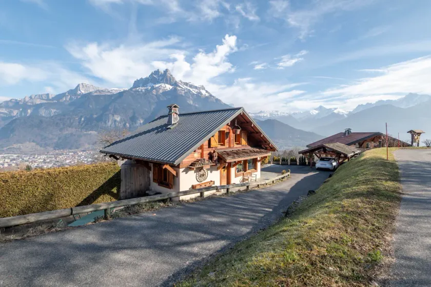 SmartStay - Chalet face au mont Blanc - Image 1
