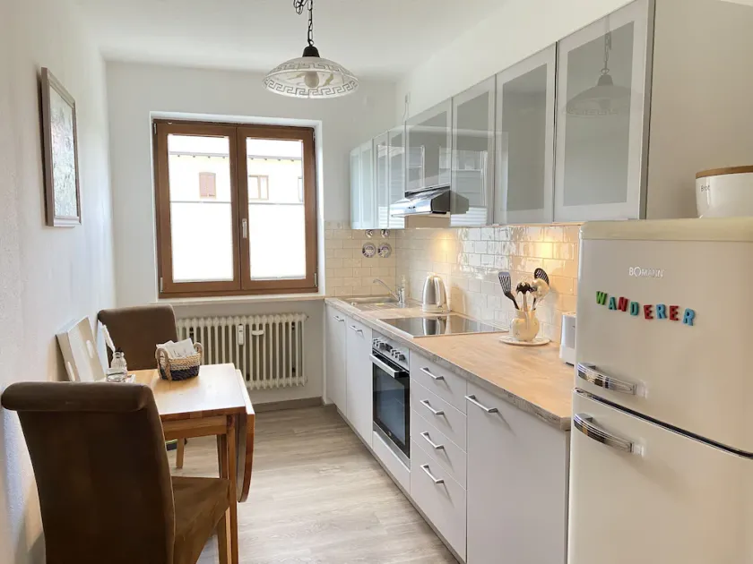 Experience Chiemsee, mountains & lakes - apartment for up to 4 people, 2 bedrooms, balcony - Image 1
