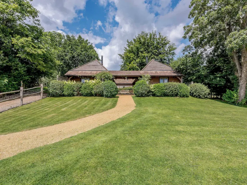 Castlemans Stables East - Image 1
