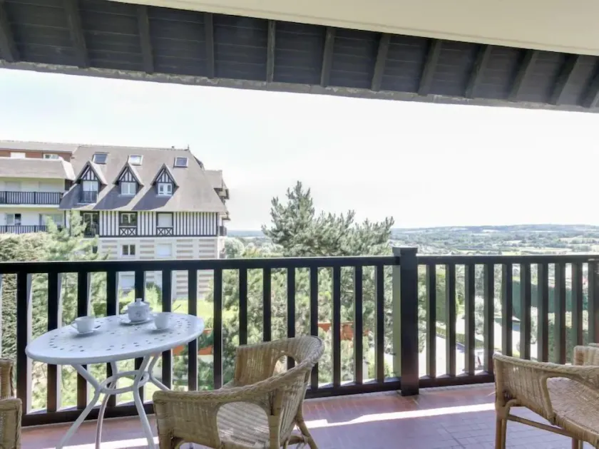 Studio Les Corniches du Mont Canisy-3 by Interhome - Image 1
