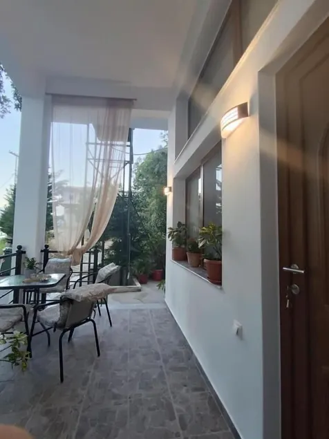 Isidora Apartments - Image 1