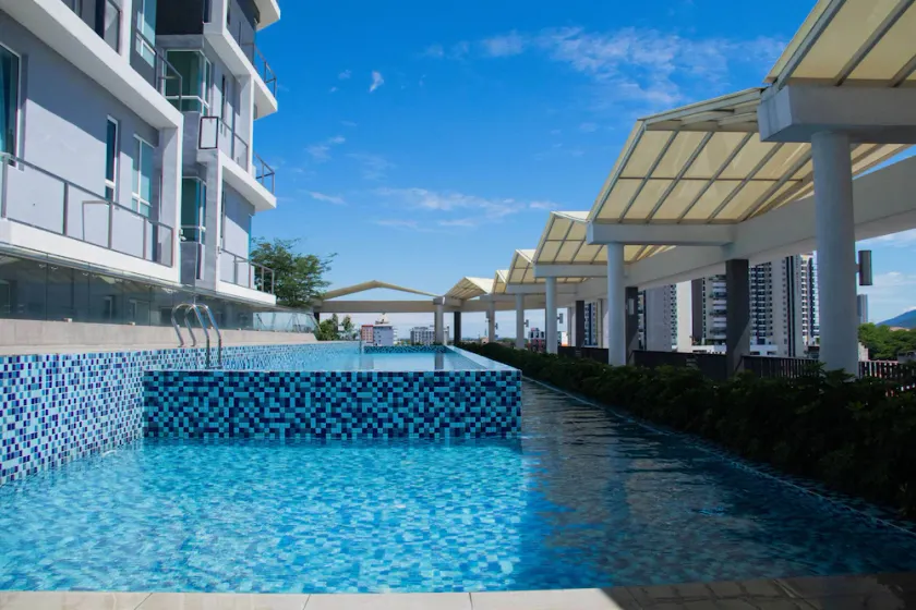 Octagon Ipoh by Plush - Image 1
