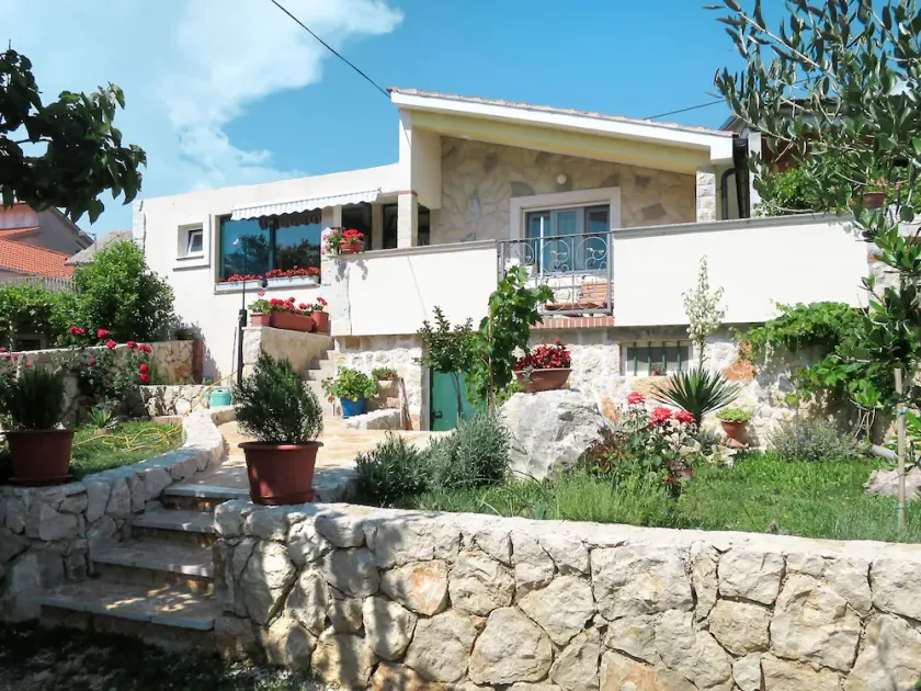 Holiday Home Kapitan by Interhome - Image 1