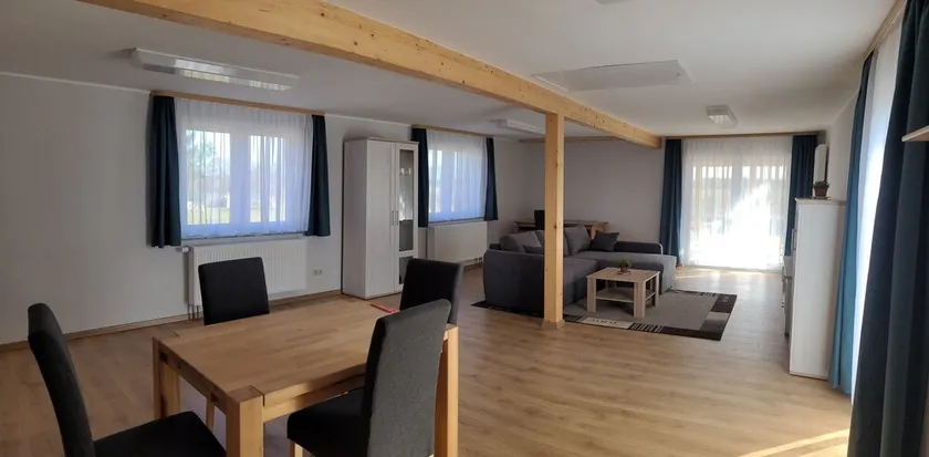 Vacation home in a quiet location with field view near Lake Leppinsee - Image 1