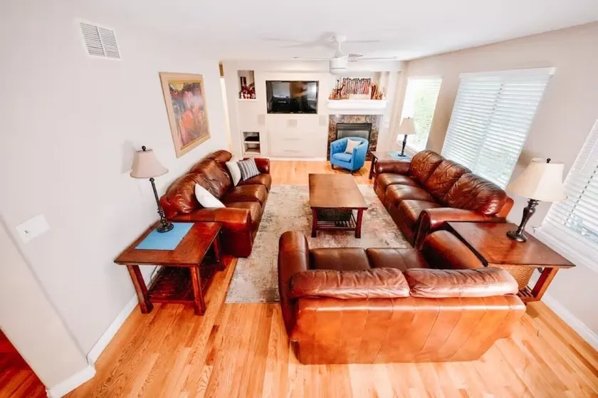 8 BR, 5 Badezimmer, Schlafmöglichkeiten für 17, Bequem nach Denver und Boulder - Image 1