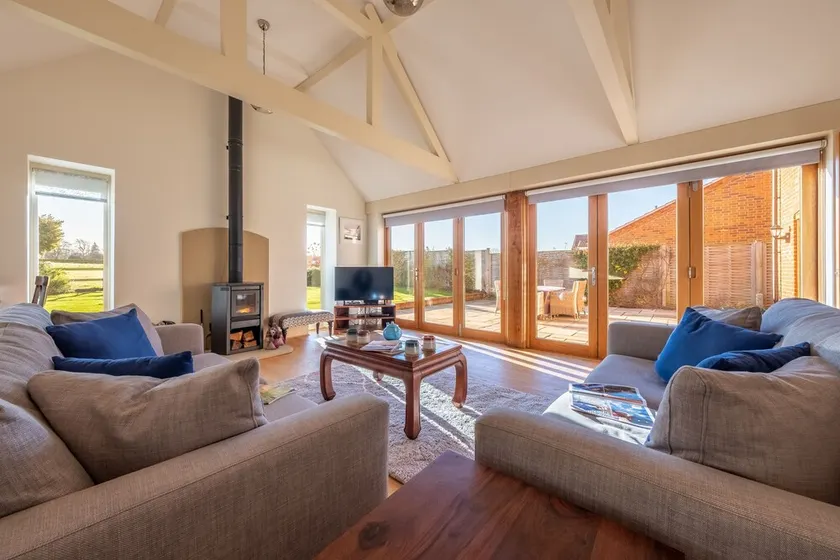 Saltings House - Image 1
