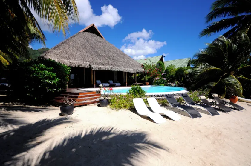 Pool & Beach villa ved Nyd VILLAS MOOREA, Hvid sandstrand + privat pool - Image 1