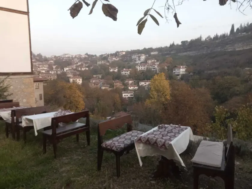 Han SAFRANBOLU - Image 1