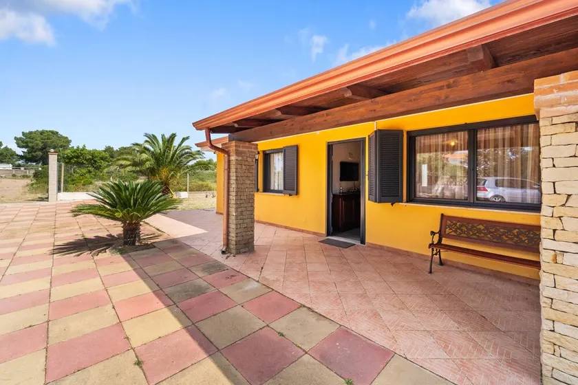 Vacation Villa \"Oasi dei Fenicotteri\" with Wi-Fi, A/C, Garden and Terrace - Image 1