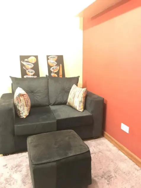 West Suites Studio Apartment - Image 1