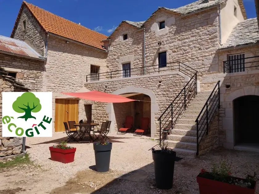 Ecogîte de l'adonis - Image 1