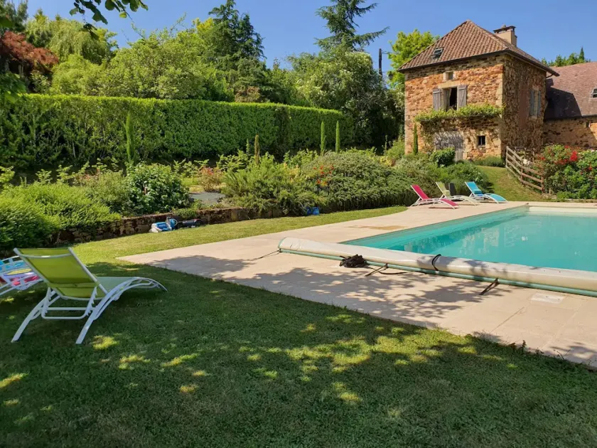 House - Image 1