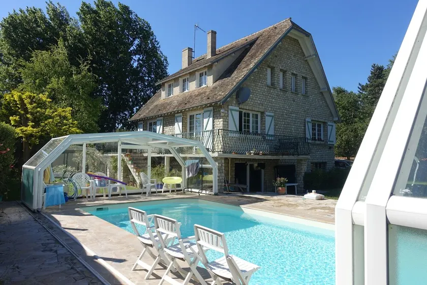 Villa de 160m2 - parcela de 1300m2 - piscina cubierta en Ile-de-France Yvelines - Image 1