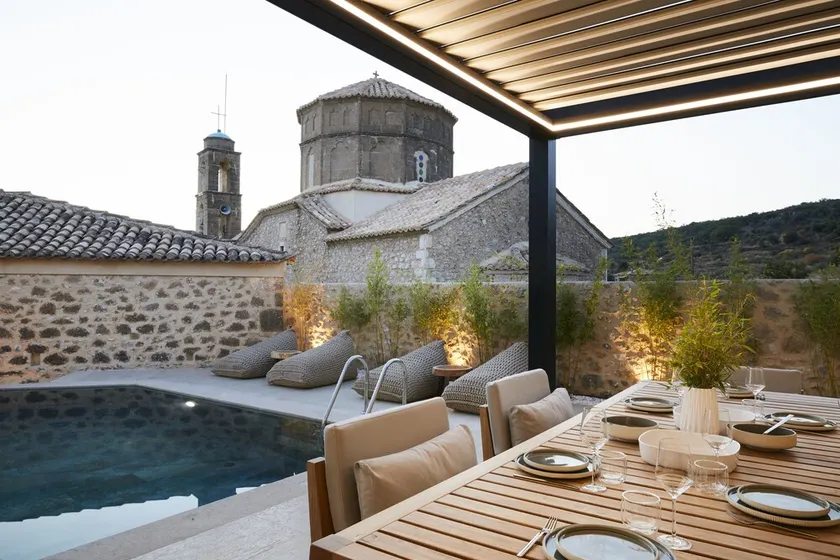 Villa with outdoor pool for 8 persons - Image 1