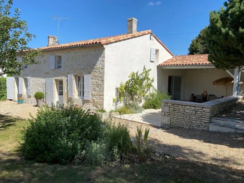 Maison au Calme à la Campagne - Décor Soigné - Pour 6 Personnes - Image 1