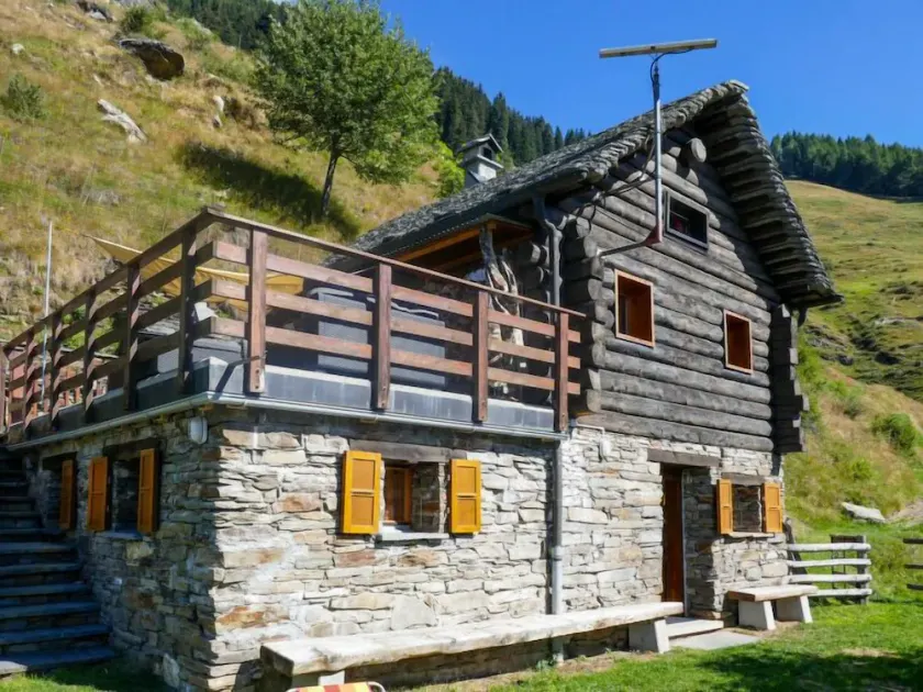 Holiday Home Rustico Catcüc by Interhome - Image 1