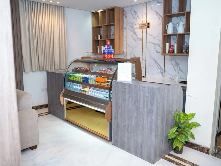 Nukhbat AL-Jawwy Serviced Apartments - Image 1