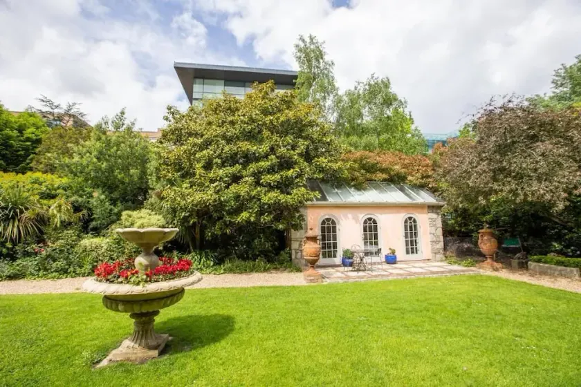 Ballsbridge Apartments - Image 1