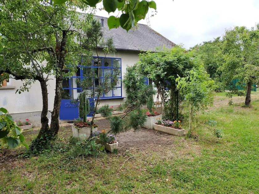 maison tout confort avec piscine - Image 1