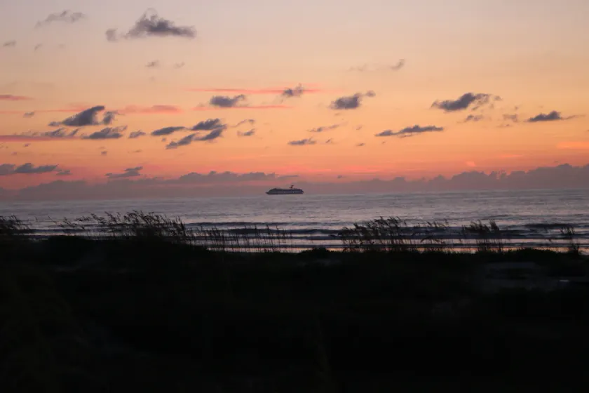 Oceanfront lägenhet, familjevänligt nära Orlando attraktioner - Image 1