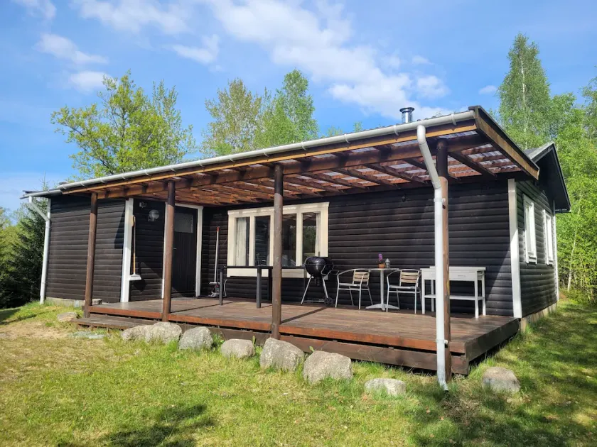 Cozy vacation home with fireplace, close to lake and sea and with rowing boat - Image 1
