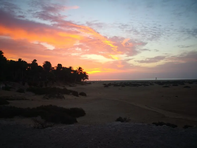 Fuerteventura, Tarajalejo, Janeli, Relax, Vacanze, Surf, Spiaggia, Amore, Luna di miele. - Image 1