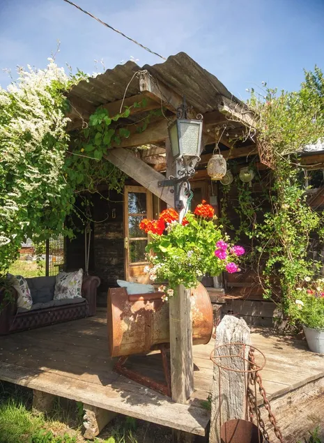 Little Lodge Glamping - Image 1