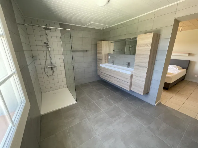 Le Chêne: large holiday home with private swimming pool - Image 1