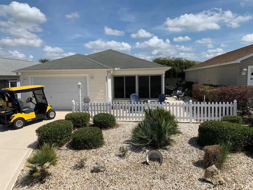 Recently updated Beautiful Villa with 4 Seater Gas Golf Cart, WIFI & BBQ!! - Image 1