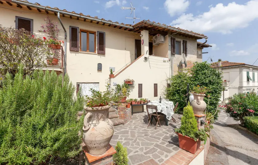 Superbe maison à Montefoscoli avec WiFi - Image 1