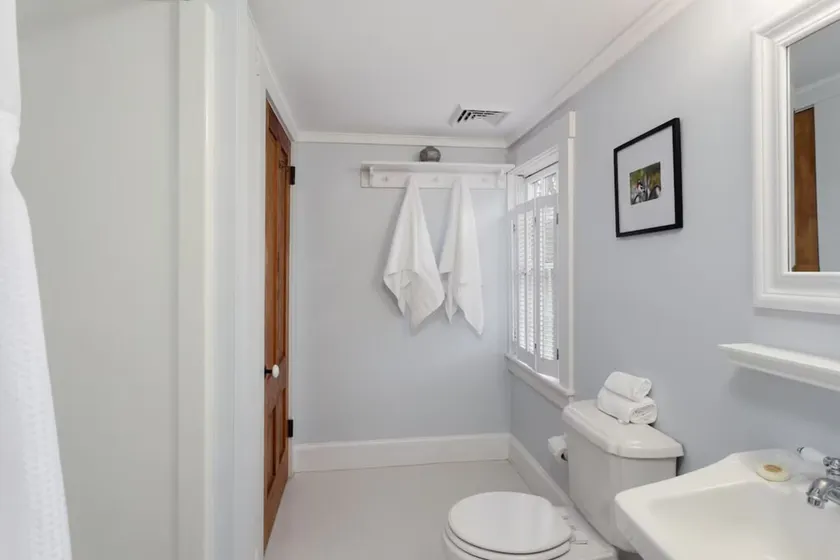 Quiet Rural Escape w/ Indoor Heated Pool- Farmhouse Suite #4-20 mins to Wells - Image 1