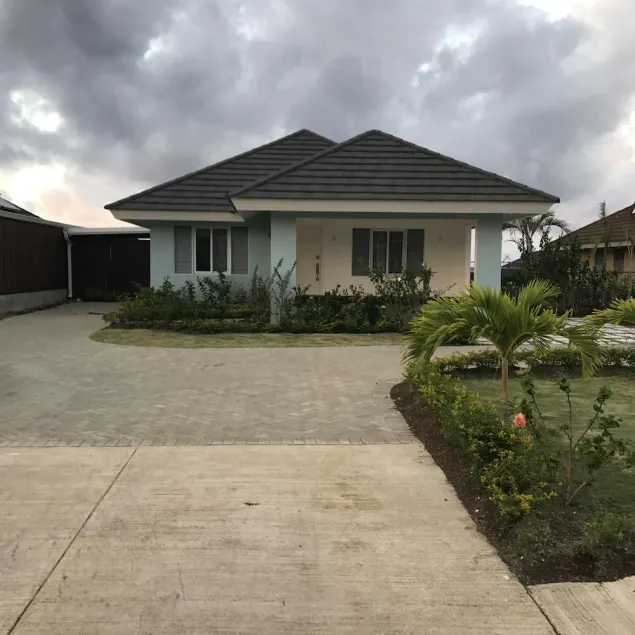 Blue House- Jamaica - Image 1