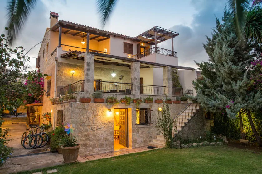 Villa Arhontariki stunning view, pool, BBQ close to Kissamos, Chania - Image 1