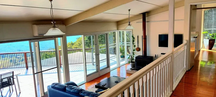 Potters Place Montville with Hinterland Views, Deck, Fireplace - Image 1