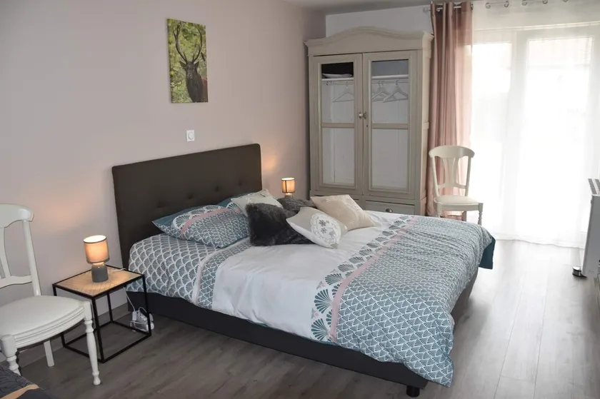 Comfortable cottage with quiet garden - Image 1