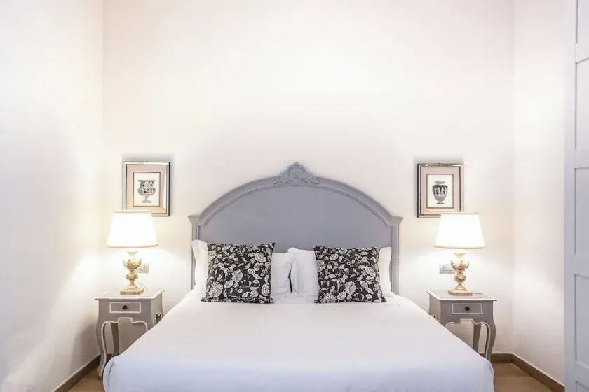 Viola Apartment - Image 1