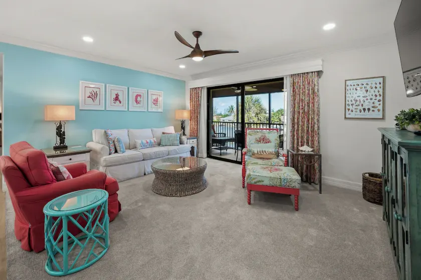 # 1342 Sanibel Moorings Dock Voir - Image 1