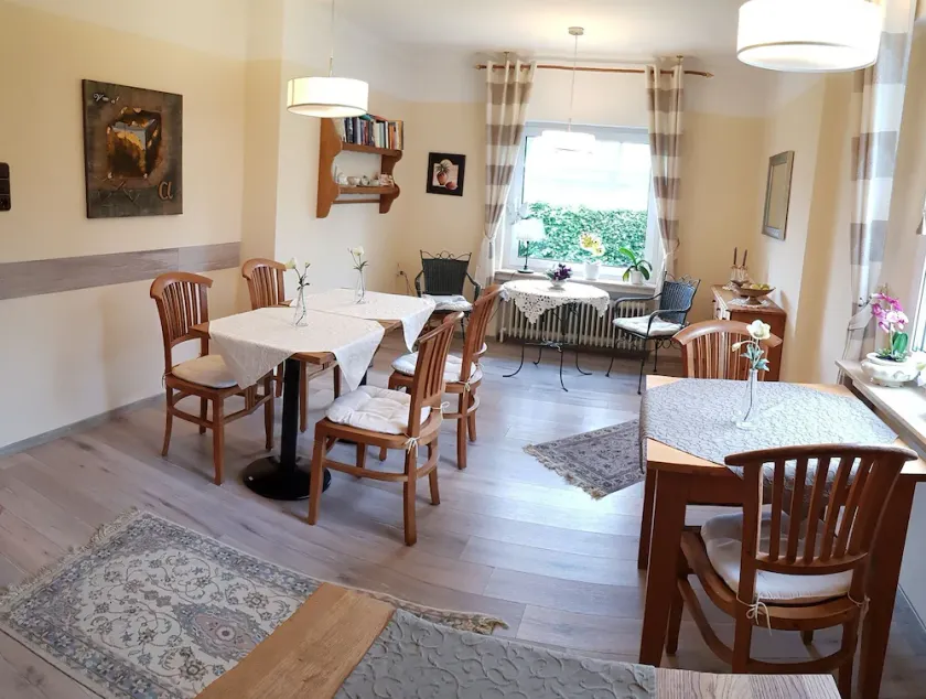Ferienwohnung mit Südbalkon - Image 1