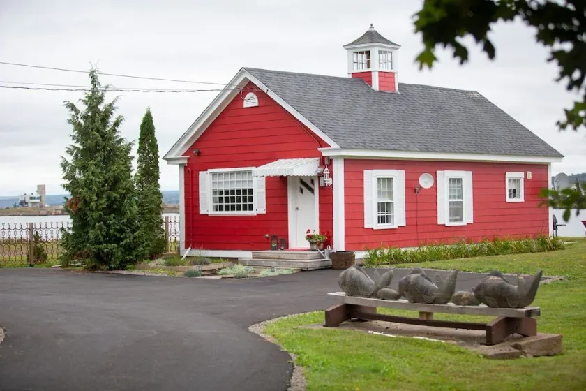 Lille røde sommerhus Nova Scotia - Image 1